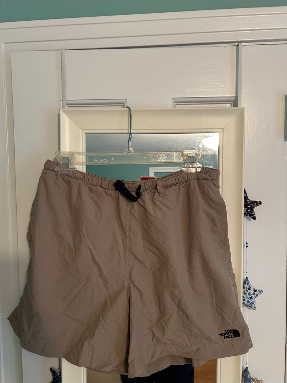 The North Face Taupe Elastic-Waist Nylon Shorts M